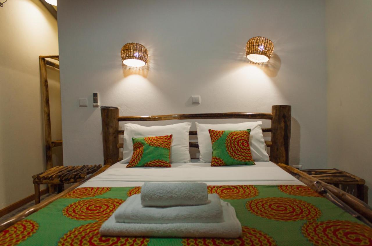 Residencial Tamarindos Bed & Breakfast Morro Peixe Exterior photo