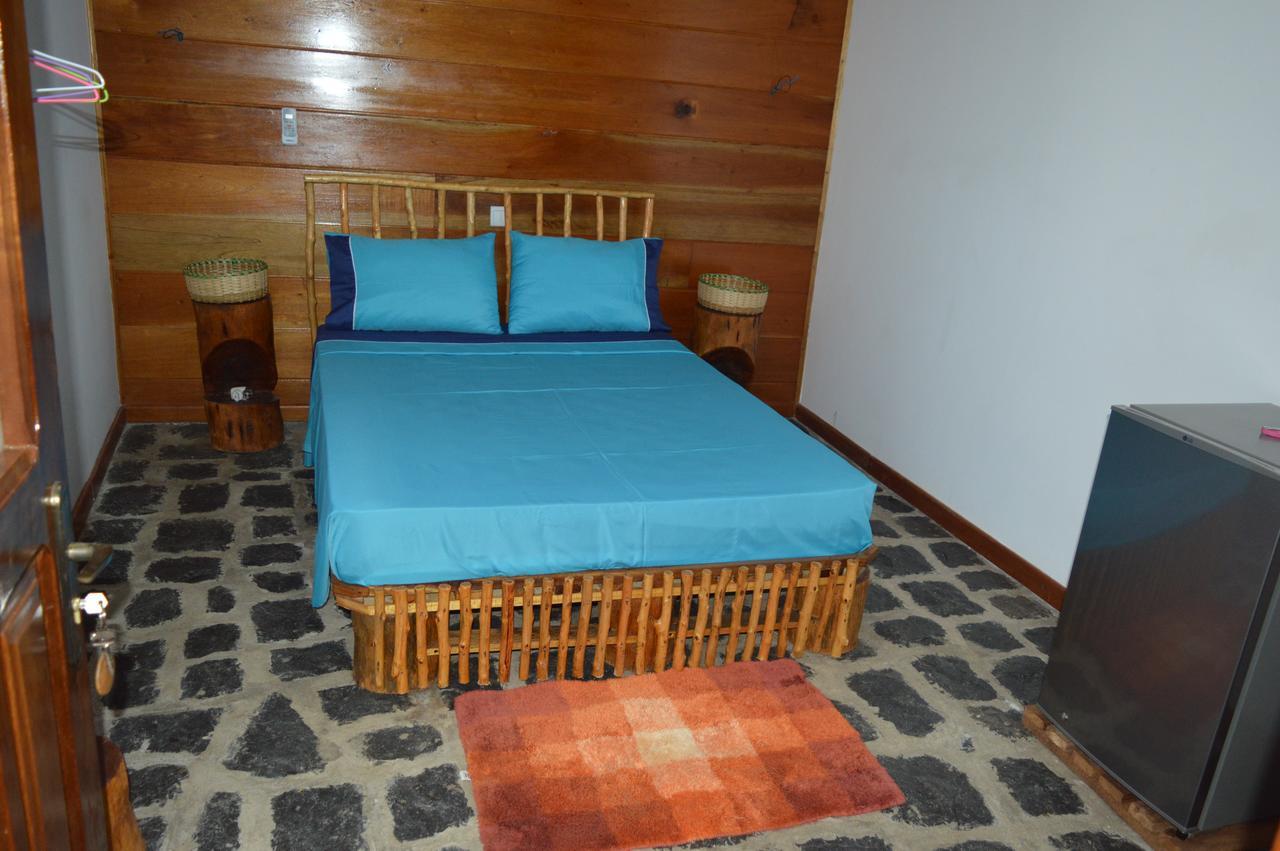 Residencial Tamarindos Bed & Breakfast Morro Peixe Exterior photo
