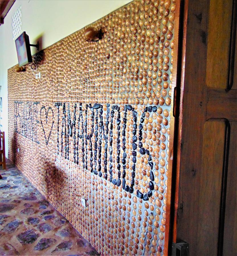 Residencial Tamarindos Bed & Breakfast Morro Peixe Exterior photo